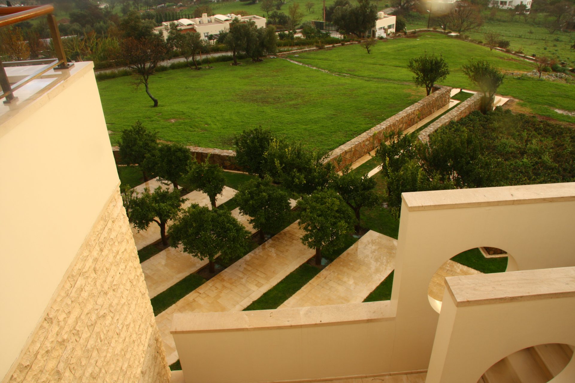 Teraslı yamaç bahçesi, kuş bakışı